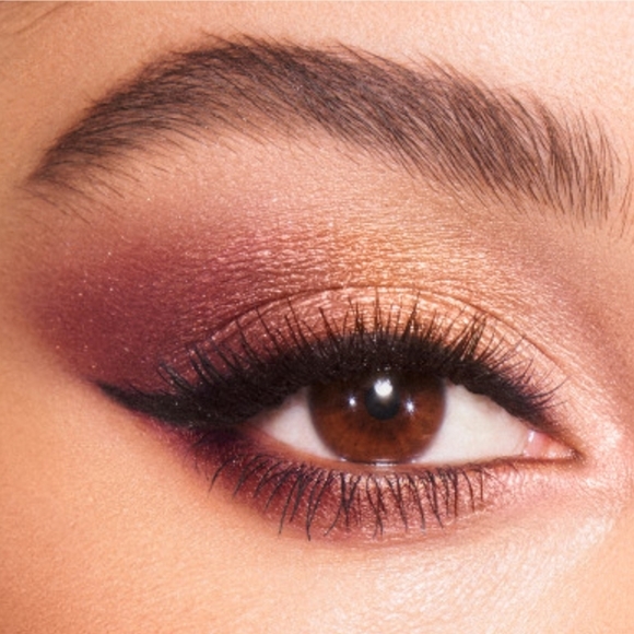 Vintage Vamp Eyeshadow Quad | Charlotte Tilbury | Brand New in Box | Authentic - Picture 5 of 15